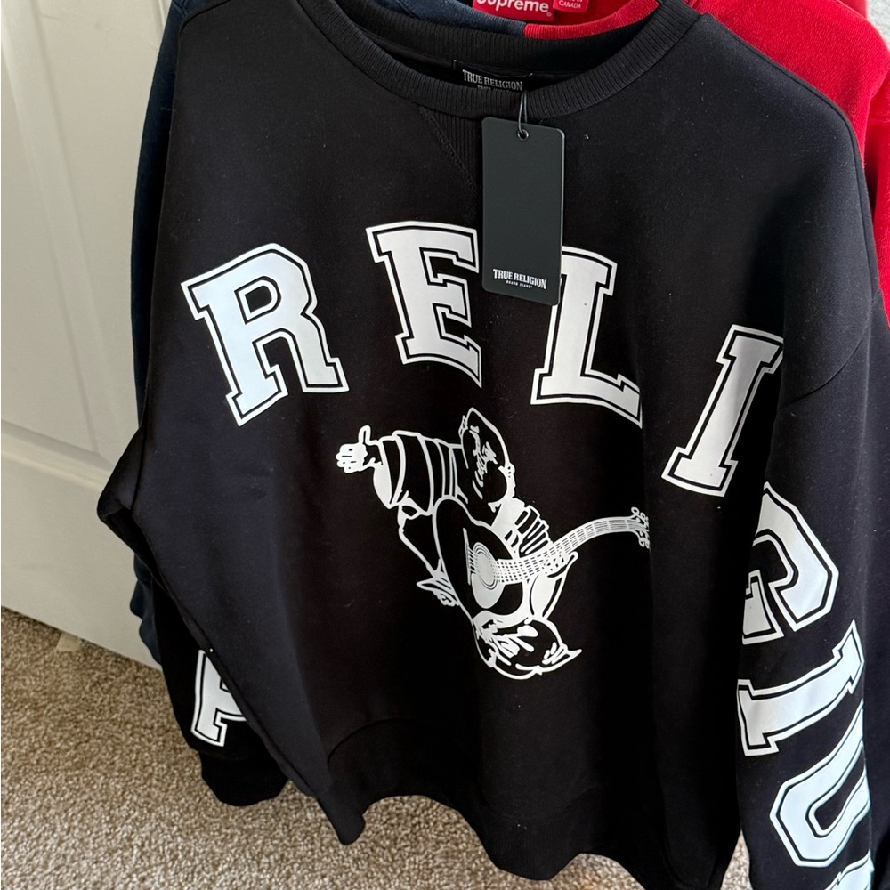 True Religion Black Sweatshirt with Graphic Design